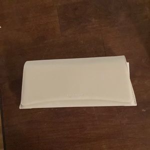 Gentle monster. Sunglass case paper bag box